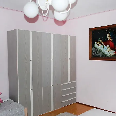 Duzy-3 Apartmán